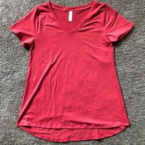 NWT LulaRoe Christy Tee
